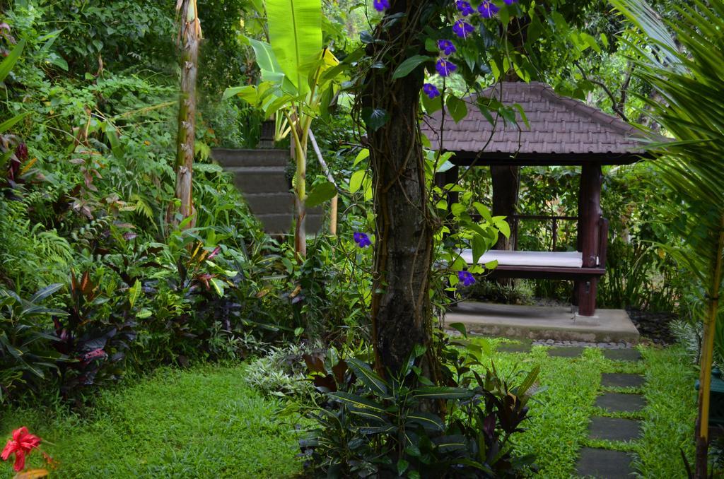 Indo Rumah Zengarden Buleleng  Bagian luar foto