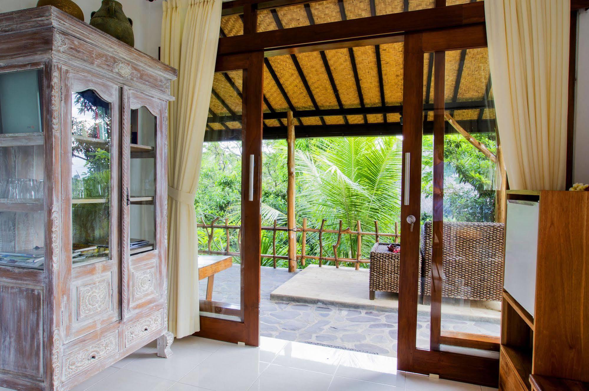 Indo Rumah Zengarden Buleleng  Bagian luar foto