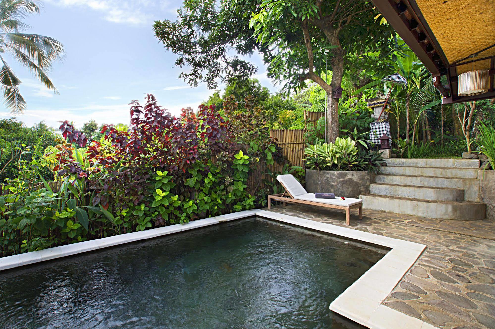 Indo Rumah Zengarden Buleleng  Bagian luar foto