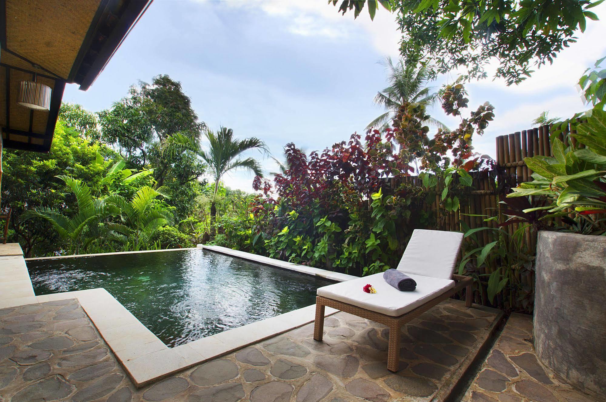 Indo Rumah Zengarden Buleleng  Bagian luar foto