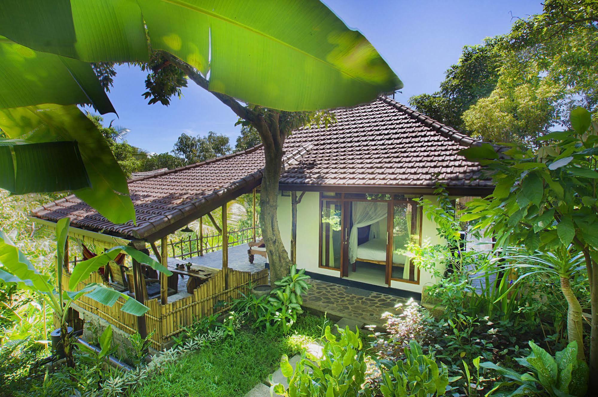 Indo Rumah Zengarden Buleleng  Bagian luar foto